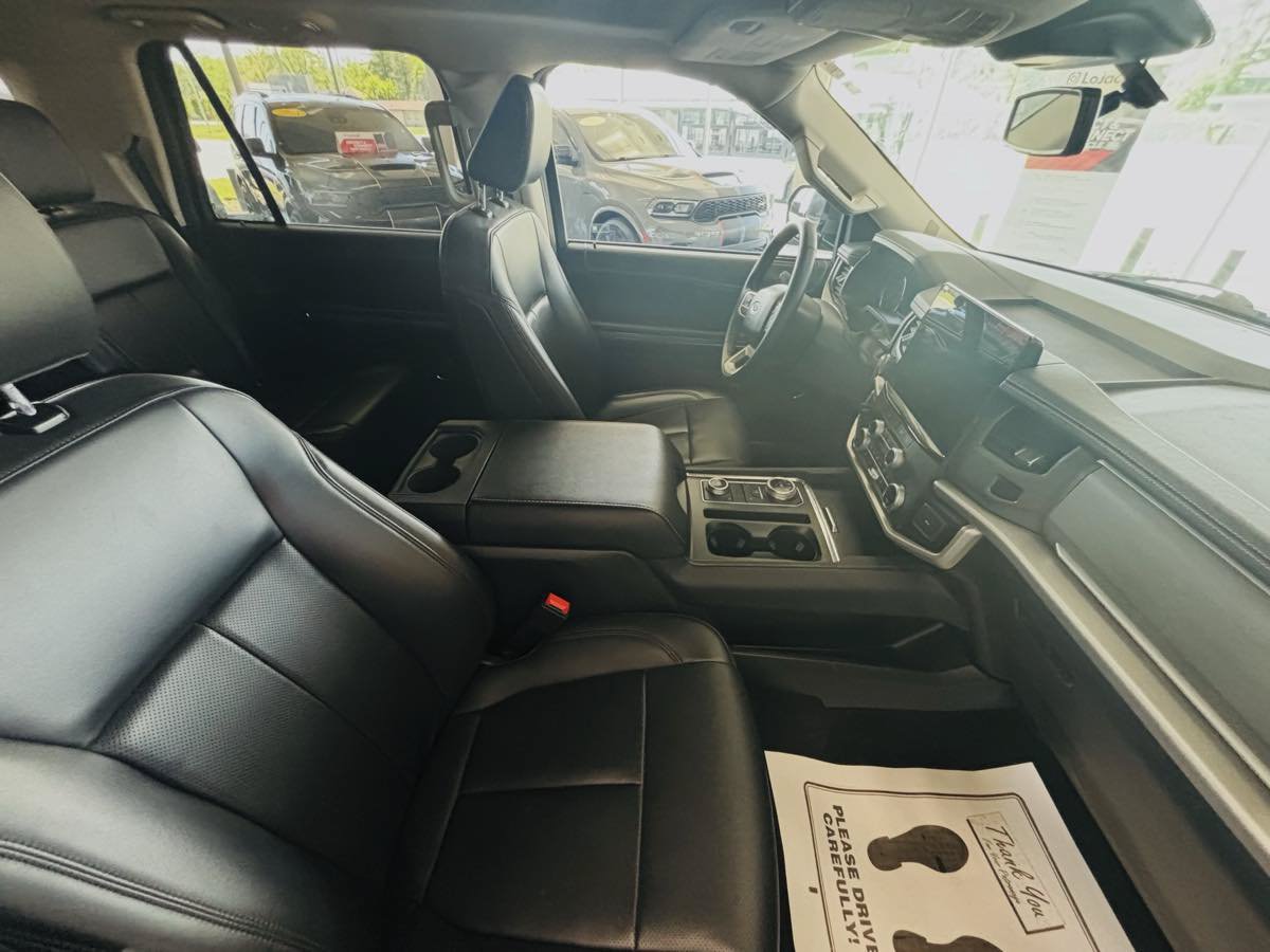 Used 2024 Ford Expedition Max XLT AWD/4WD image 35