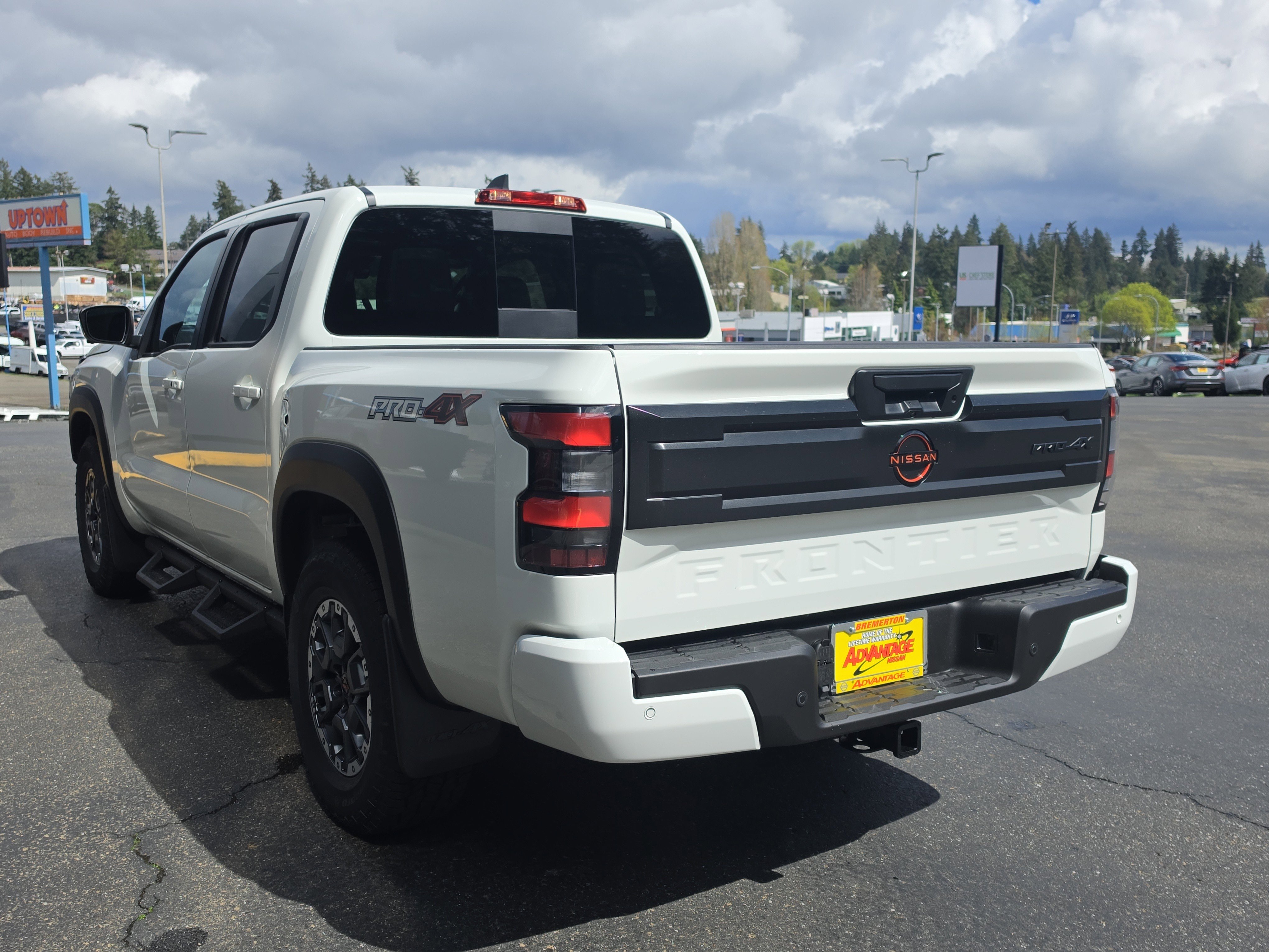 New 2026 Nissan Frontier PRO-4X AWD/4WD image 3