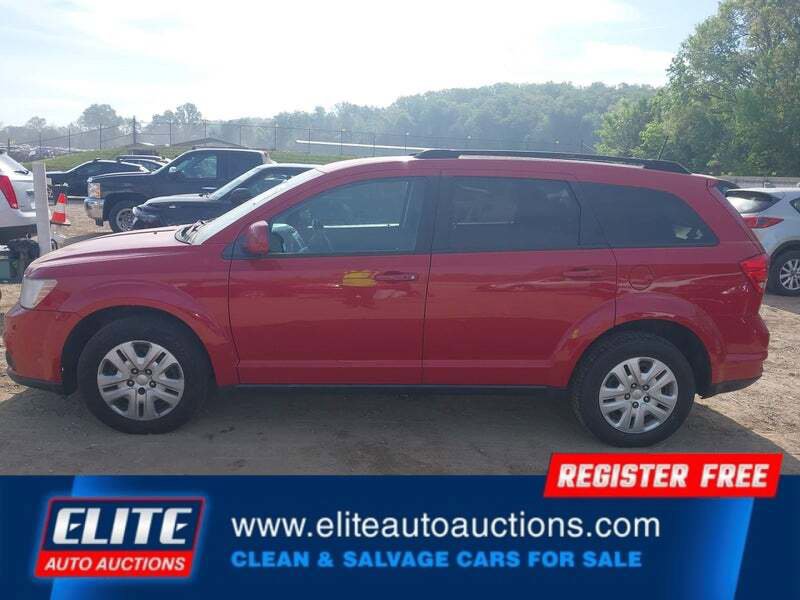 Used 2018 Dodge Journey SXT w/ Connectivity Group FWD image 28