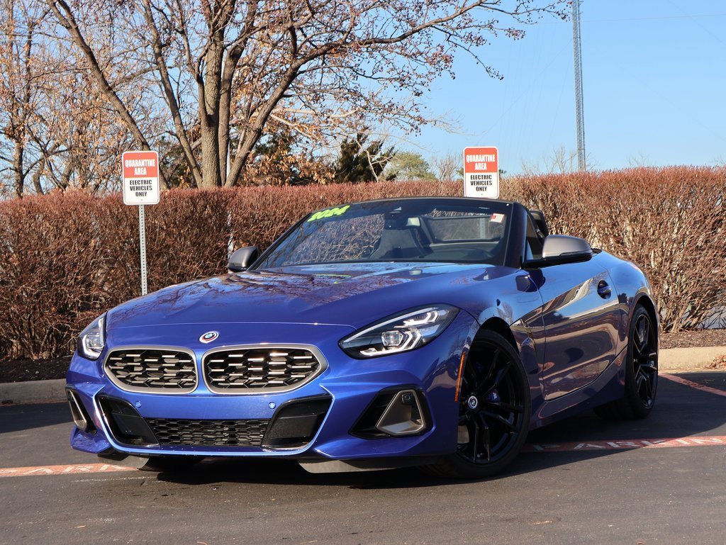 Used 2024 BMW Z4 M40i w/ Premium Package image 1
