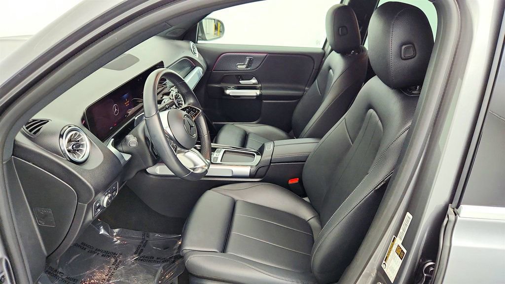 Used 2024 Mercedes-Benz EQB 250+ image 19