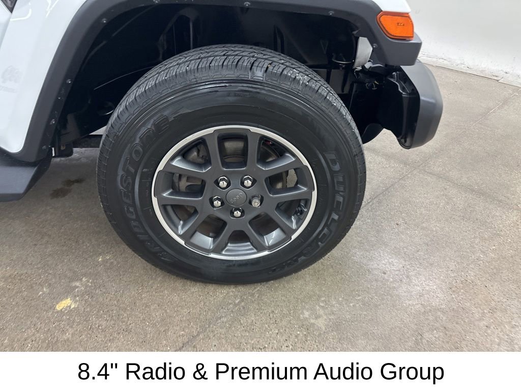 Used 2020 Jeep Gladiator Overland image 16