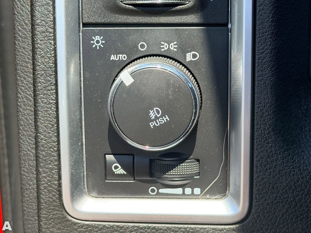 Used 2019 RAM 1500 Classic Warlock w/ Electronics Group AWD/4WD image 19