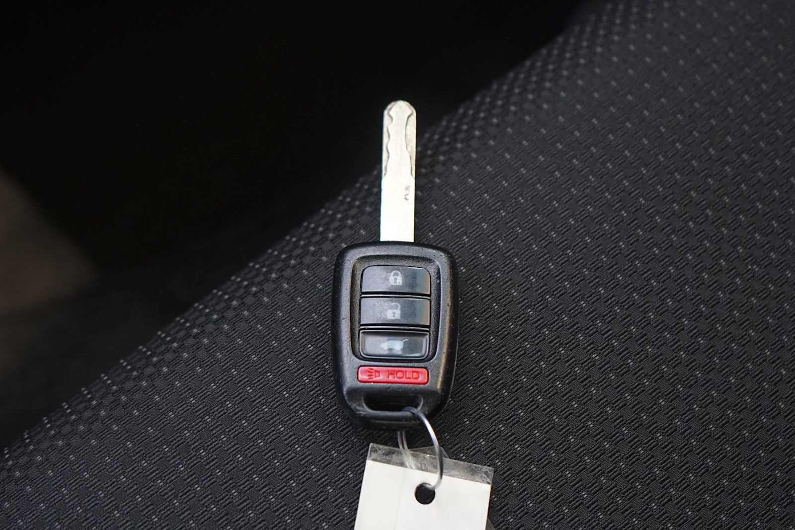 Used 2022 Honda HR-V LX image 28
