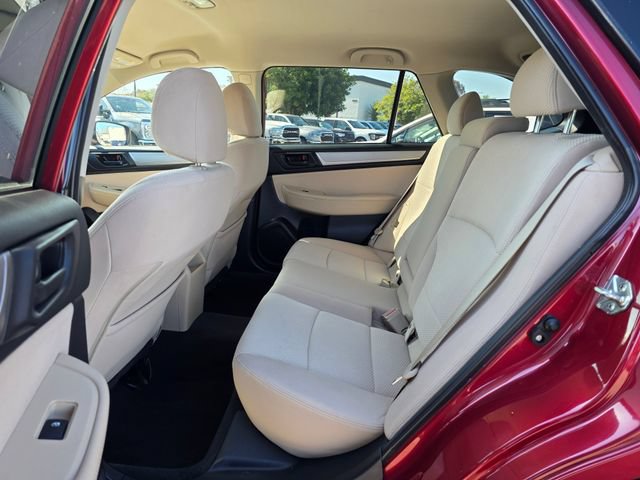 Used 2019 Subaru Outback 2.5i AWD/4WD image 17