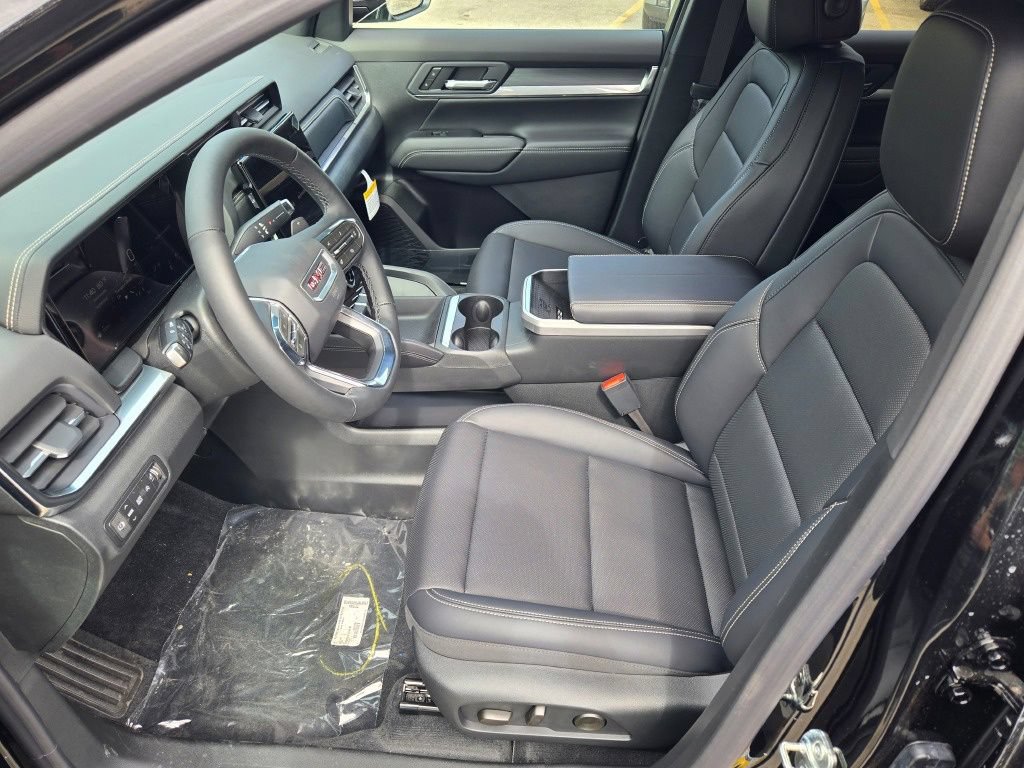 New 2027 GMC Terrain Elevation w/ Elevation Premium Package FWD image 33