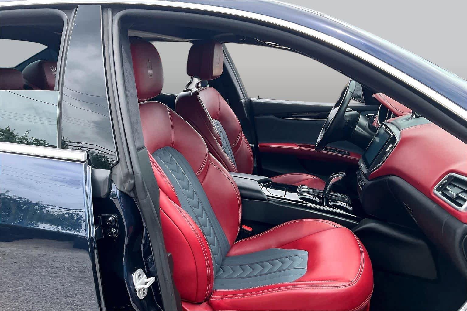 Used 2019 Maserati Ghibli GranLusso RWD image 9