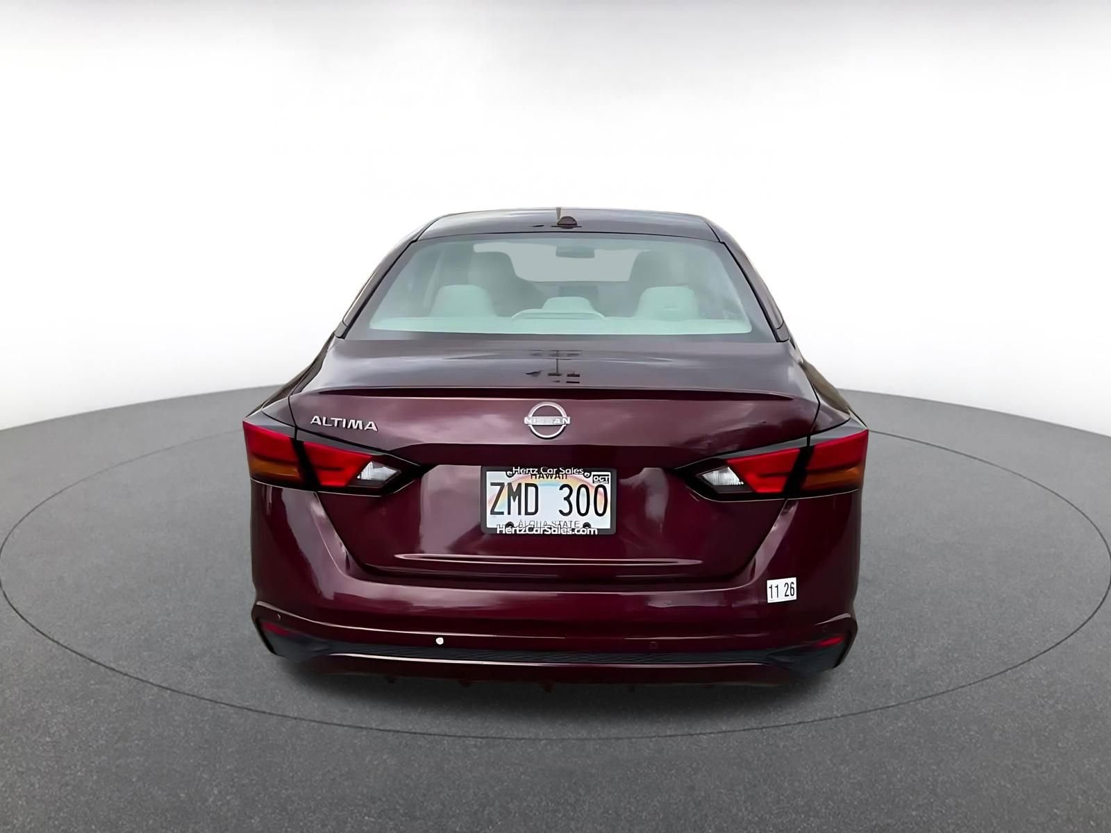 Used 2025 Nissan Altima 2.5 SV image 11