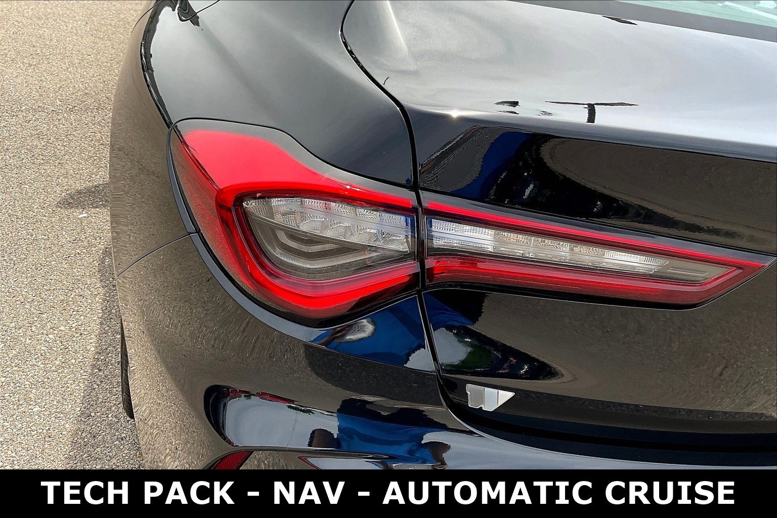 Certified 2025 Acura TLX w/ Technology Package FWD image 23