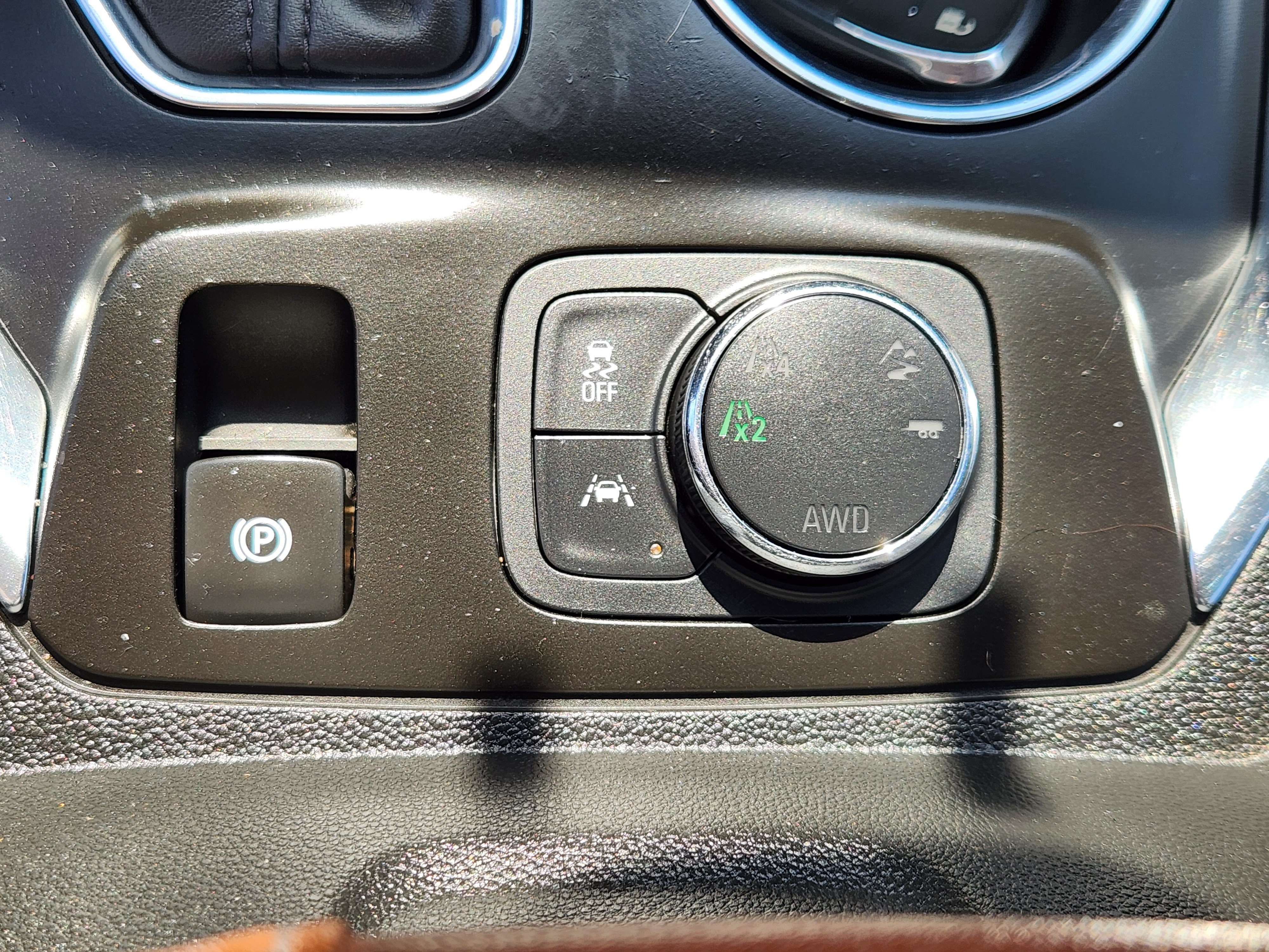 Used 2019 Chevrolet Traverse High Country AWD/4WD image 25