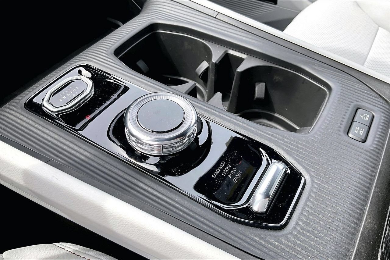 New 2026 Jeep Cherokee Limited AWD/4WD image 25