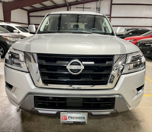 Used 2022 Nissan Armada SV image 6