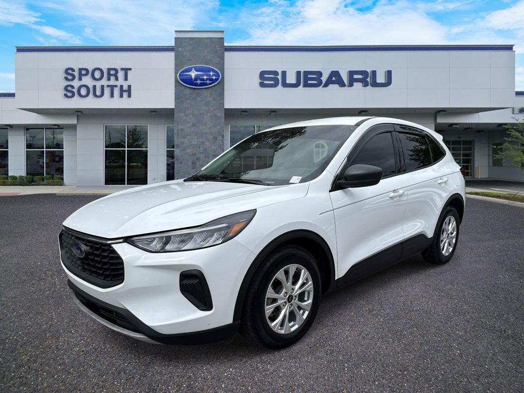 Used 2023 Ford Escape Active FWD image 8