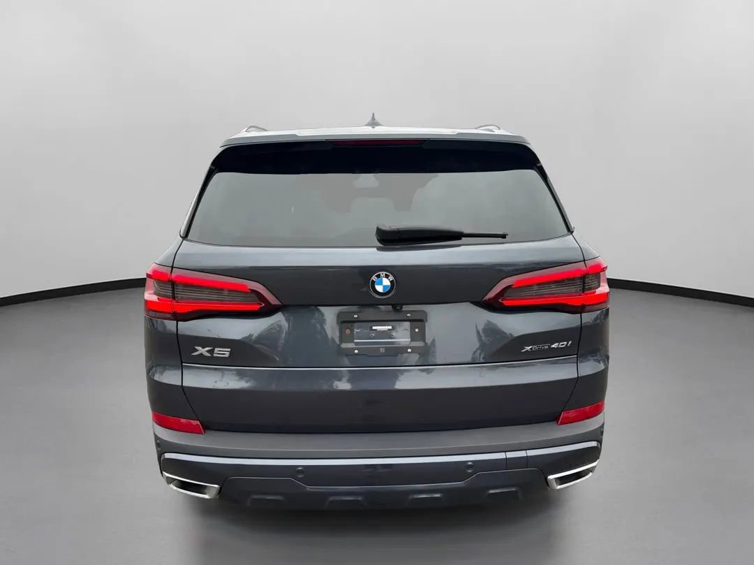 Used 2022 BMW X5 xDrive40i w/ Premium Package AWD/4WD image 6