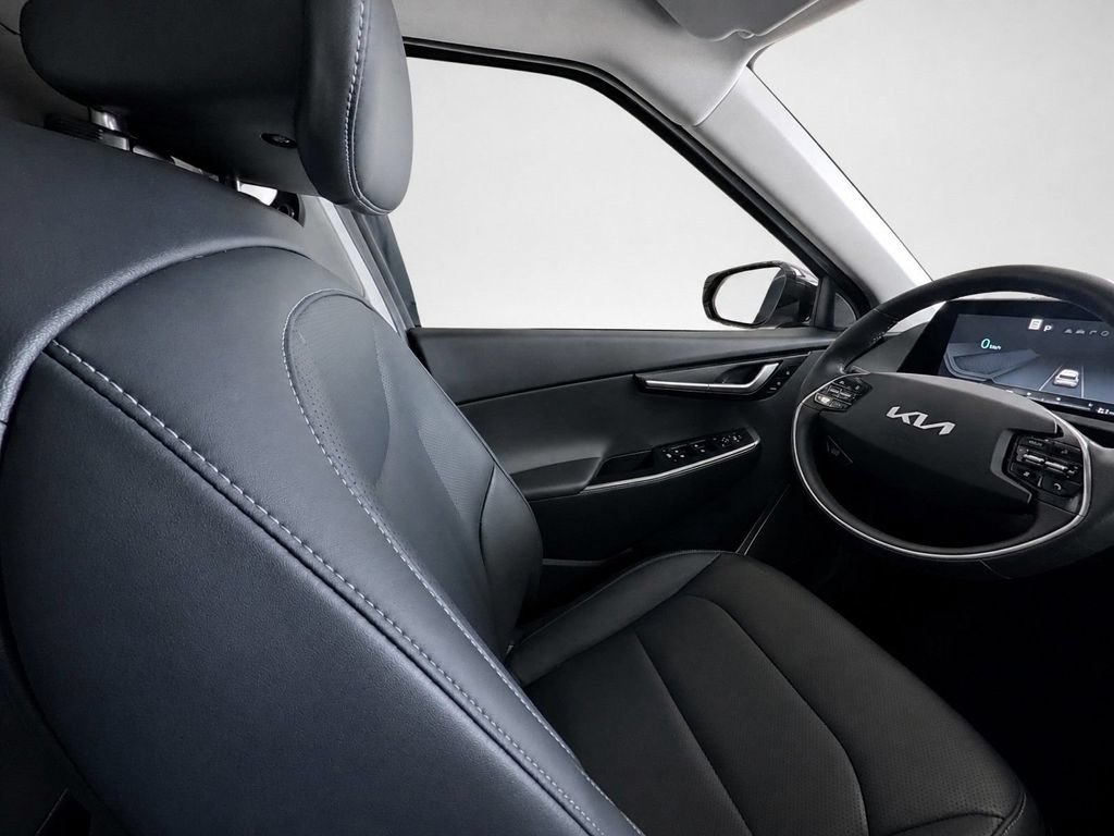 Certified 2023 Kia EV6 Wind w/ Wind Technology Package AWD/4WD image 27