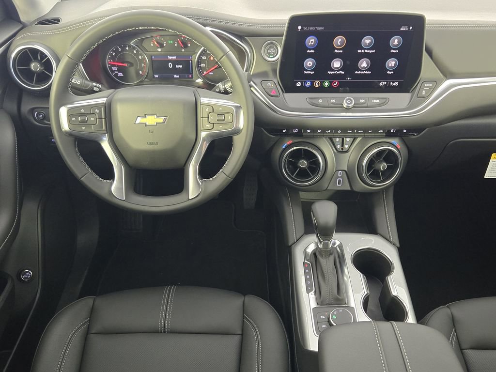New 2026 Chevrolet Blazer LT w/ LPO, Black Grille Bar Package FWD image 29