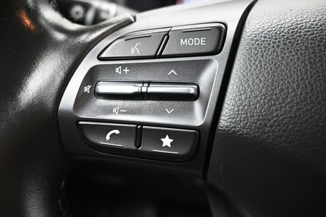 Used 2023 Hyundai Kona Limited FWD image 24