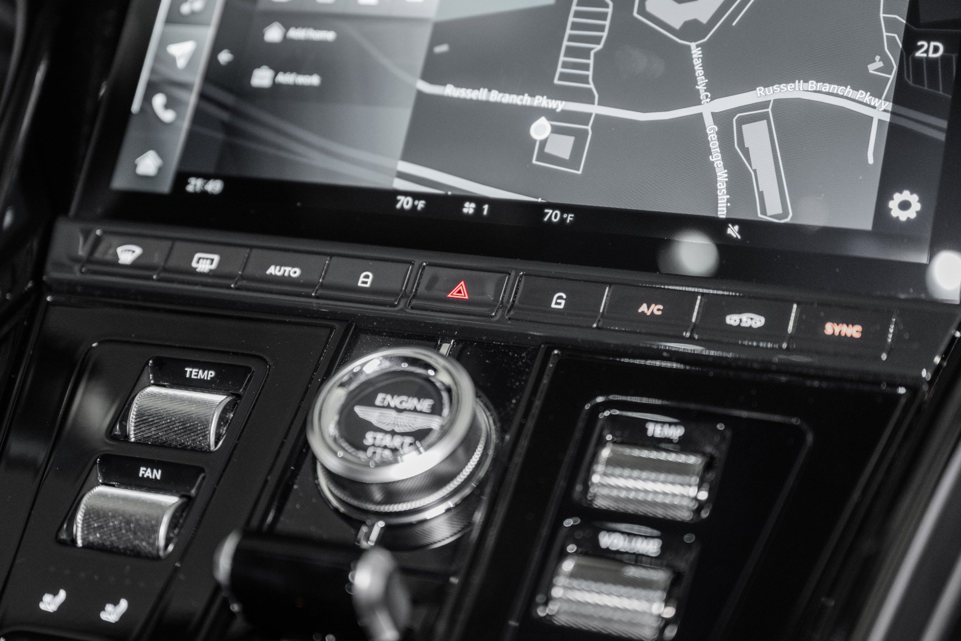 Used 2024 Aston Martin DB12 V8 image 27