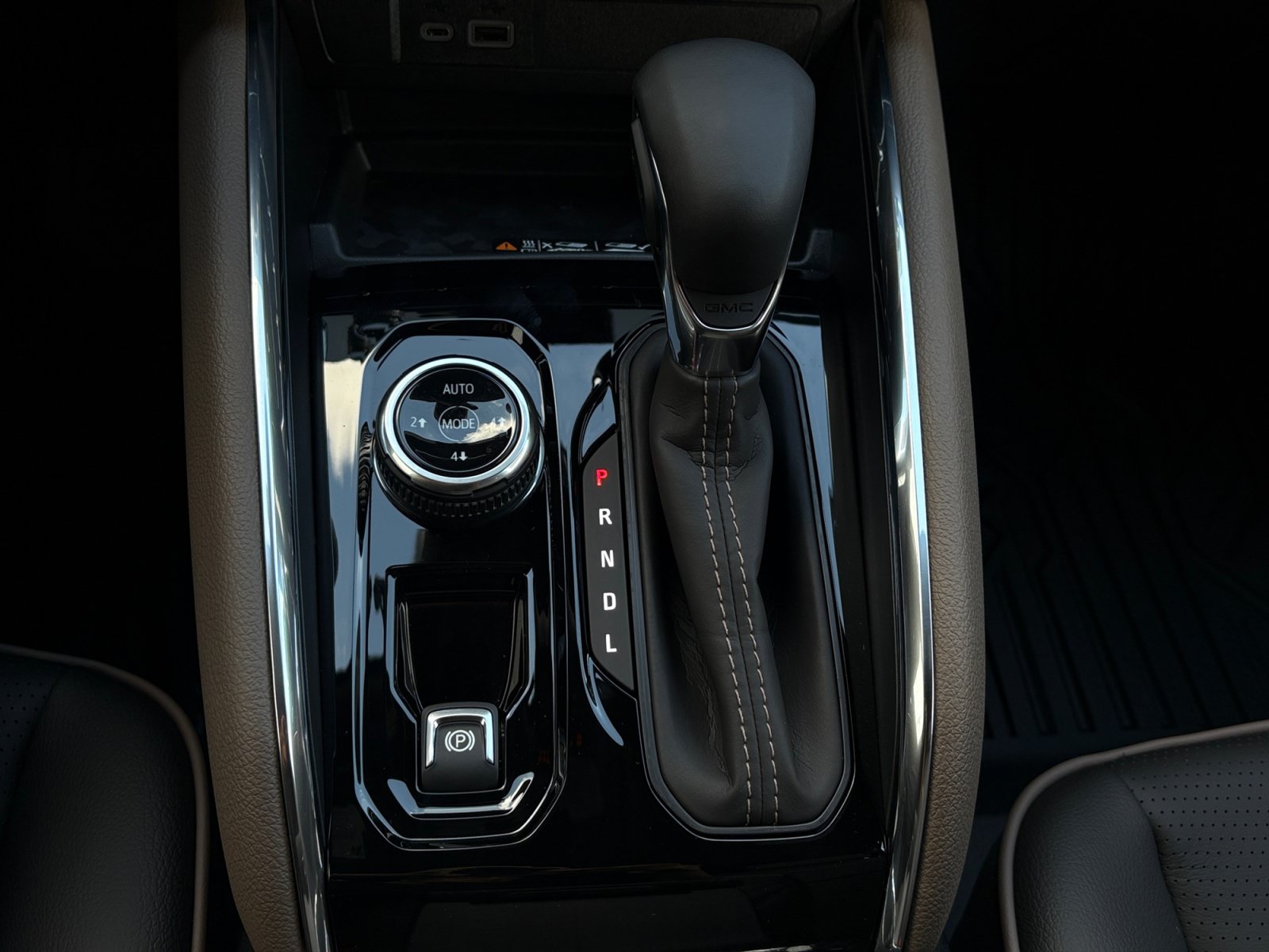 New 2026 GMC Canyon Denali AWD/4WD image 20