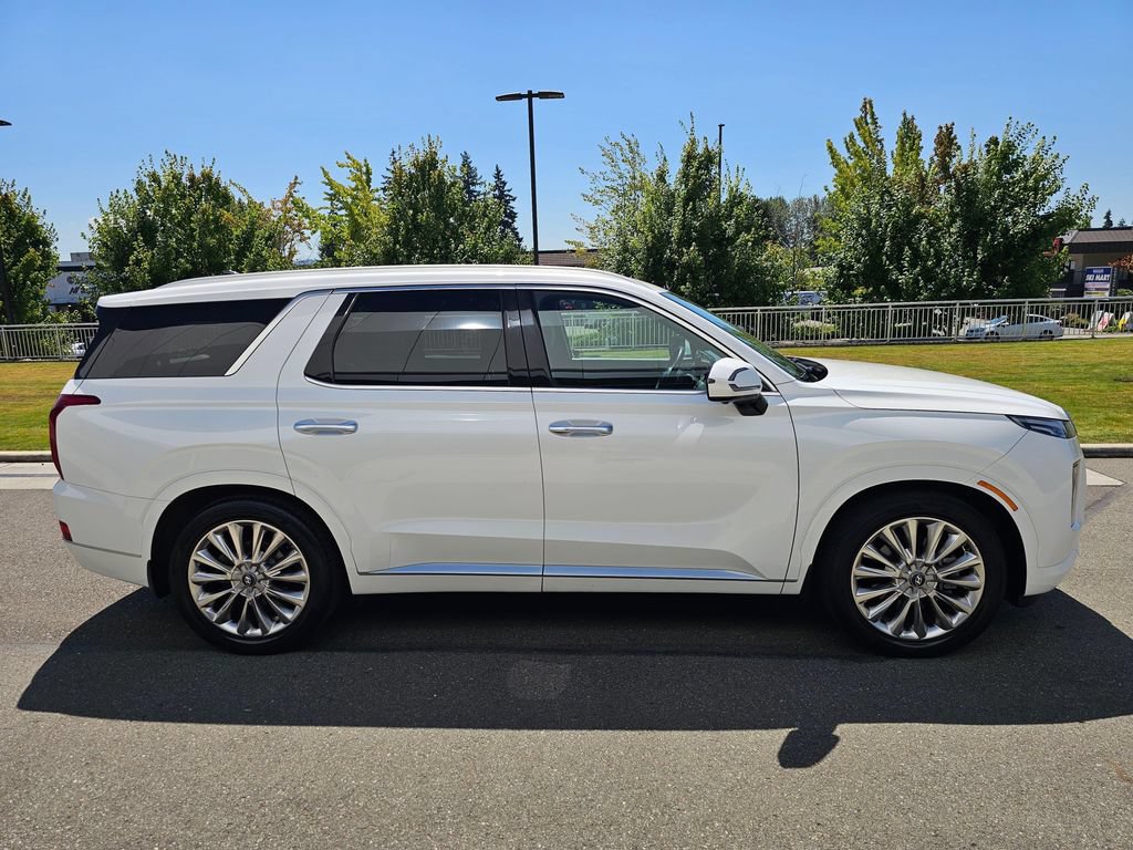Used 2020 Hyundai Palisade Limited w/ Winter Weather Package AWD/4WD image 6