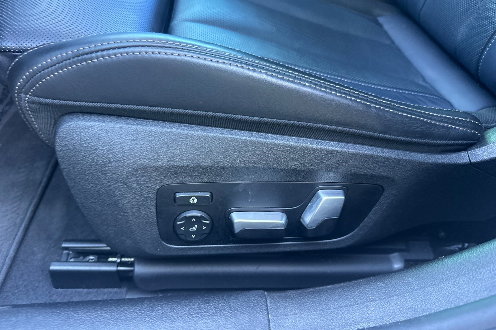 Certified 2024 BMW 840i Gran Coupe RWD image 14