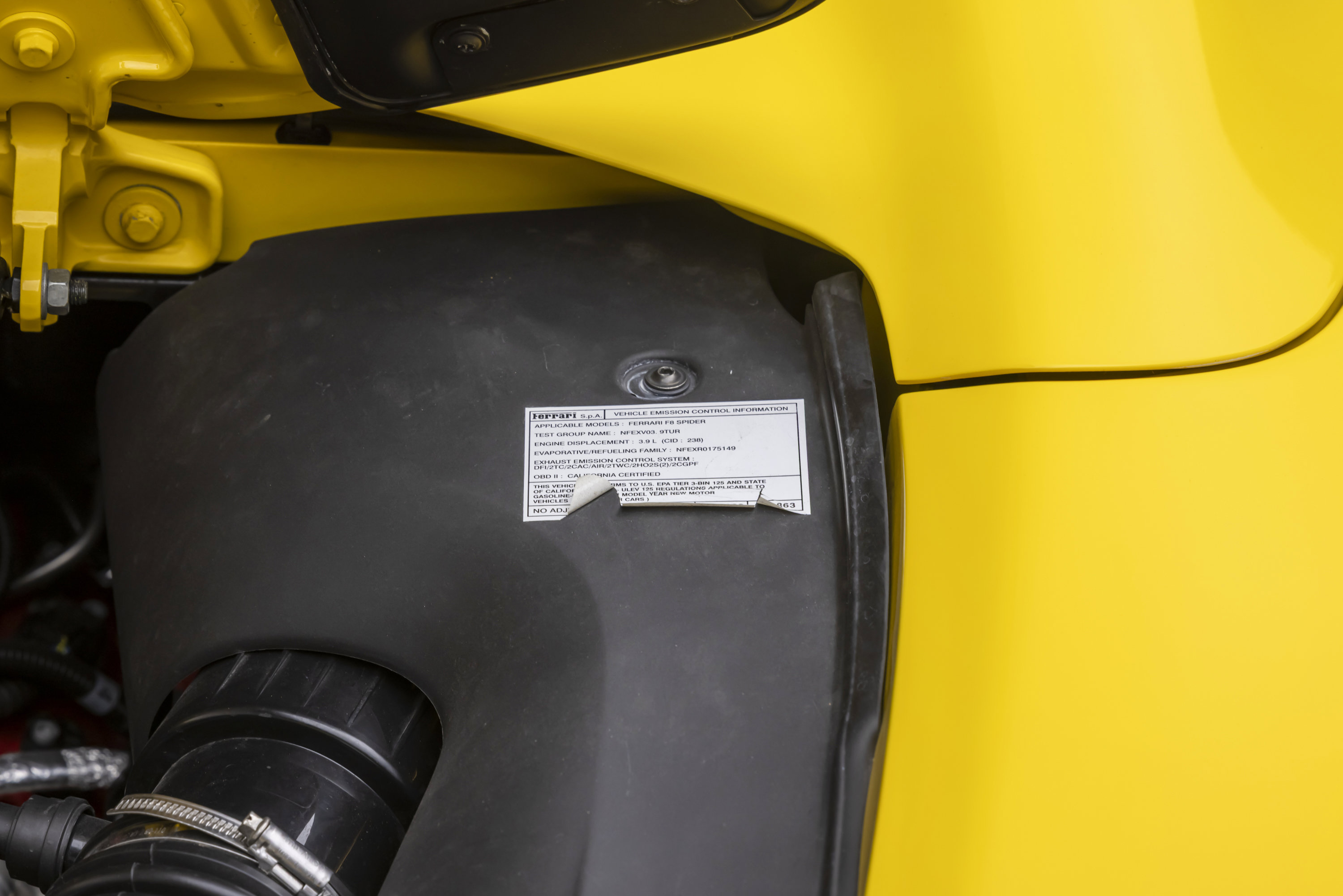 Certified 2022 Ferrari F8 Tributo RWD image 39