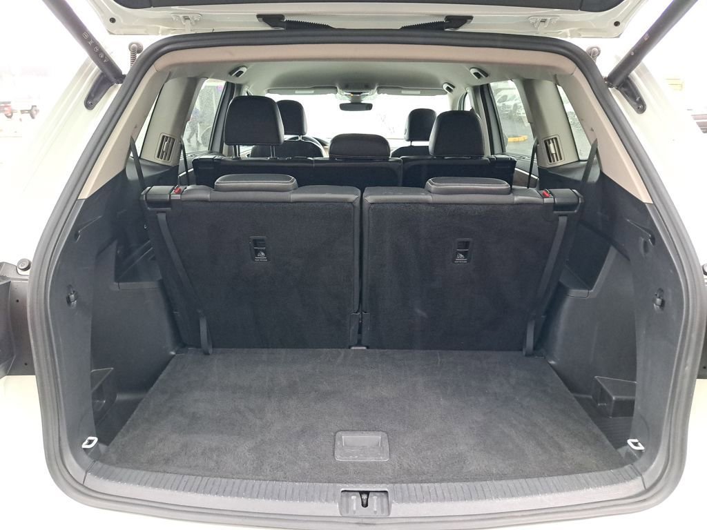 Used 2024 Volkswagen Atlas SE image 21