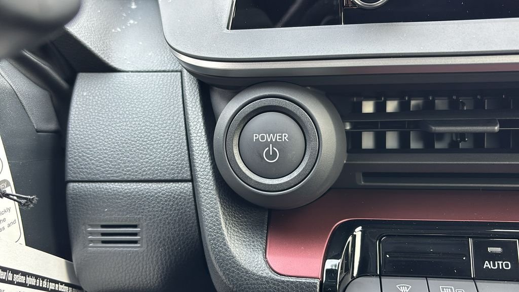 New 2026 Toyota Prius Plug-In Hybrid FWD image 14