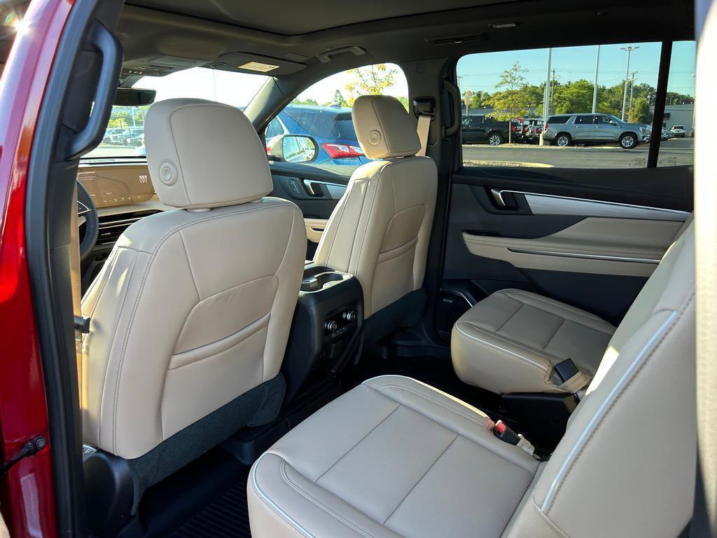 New 2026 Buick Enclave Preferred w/ Power Package image 8