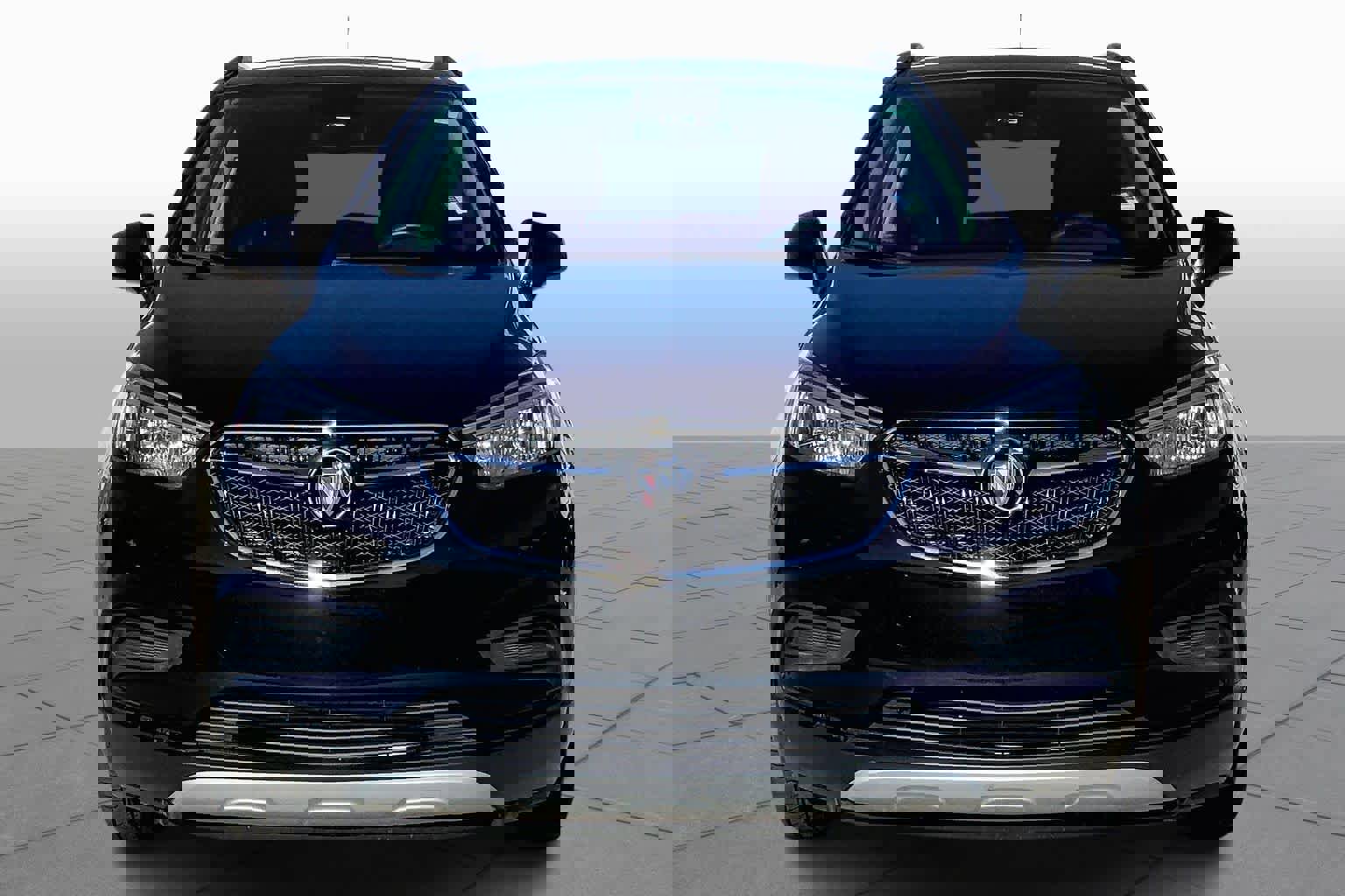 Used 2022 Buick Encore Preferred w/ Safety Package FWD image 4