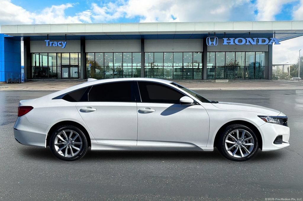 Used 2021 Honda Accord LX image 4