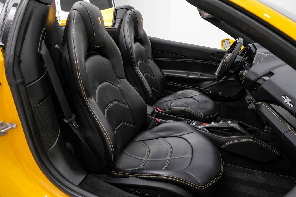 Used 2017 Ferrari 488 Spider image 34