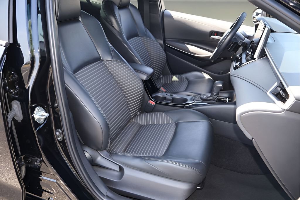 Certified 2023 Toyota Corolla XSE FWD image 14