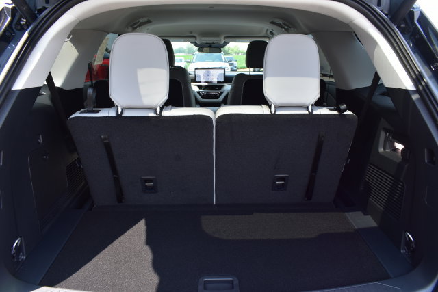 New 2026 Ford Explorer Active w/ Active Comfort Package AWD/4WD image 37