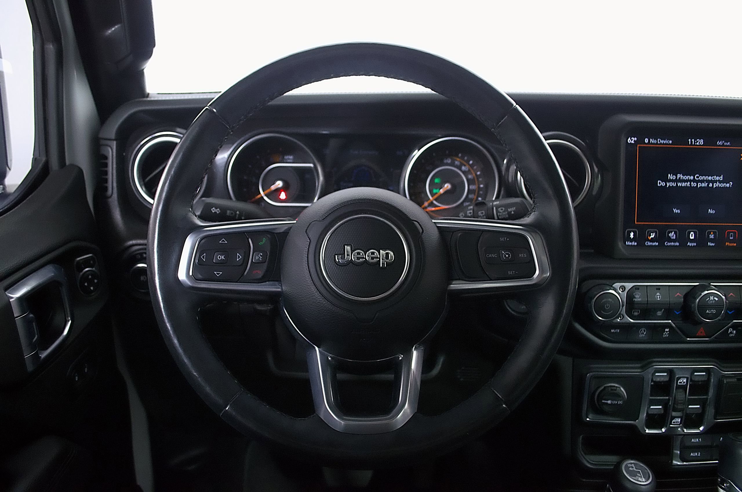 Used 2021 Jeep Wrangler Unlimited Sahara AWD/4WD image 23