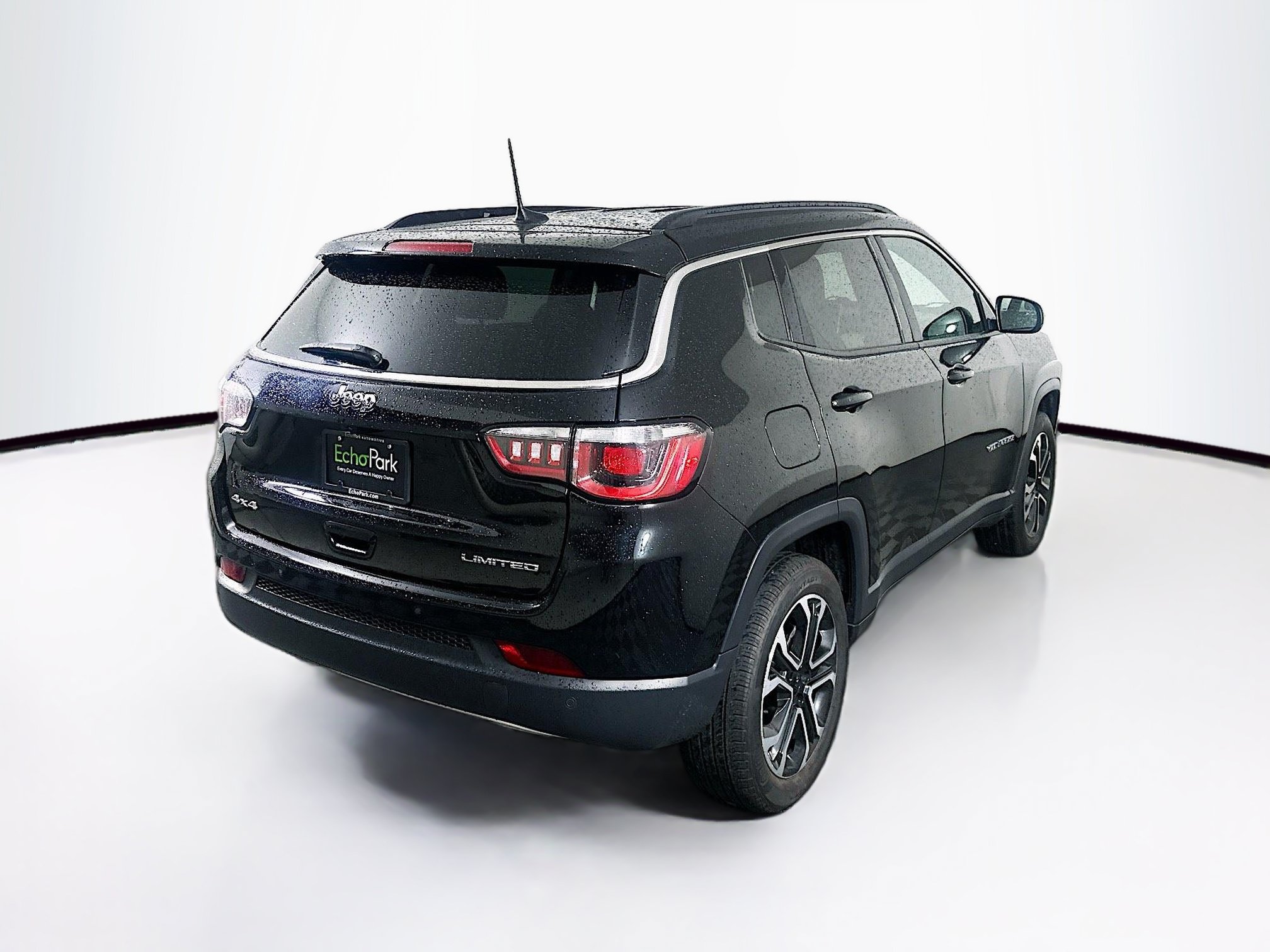 Used 2023 Jeep Compass Limited AWD/4WD image 9
