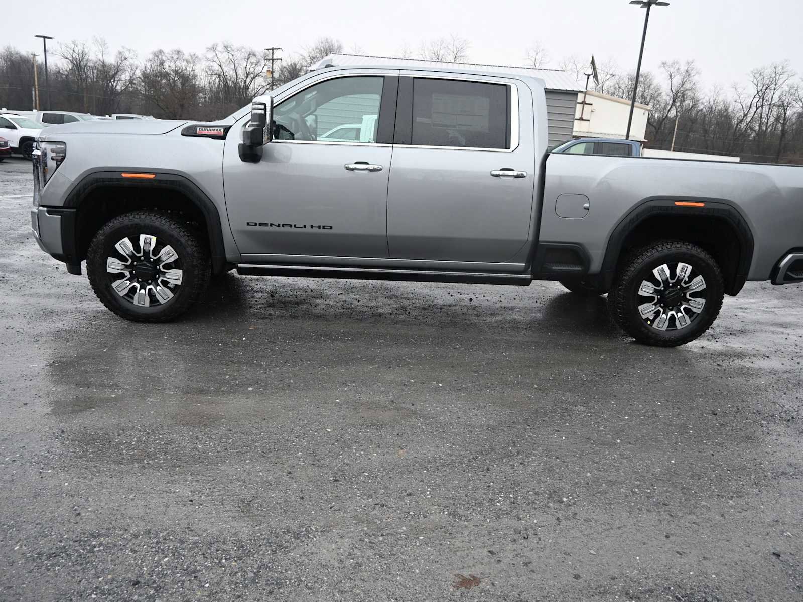 New 2026 GMC Sierra 2500 Denali w/ Denali Reserve Package image 6