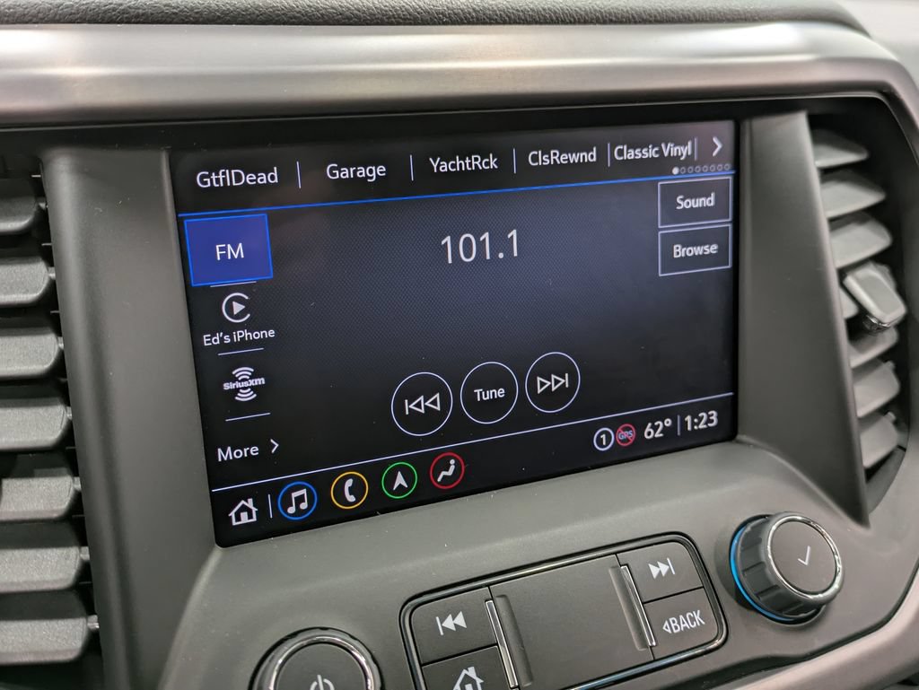 Used 2023 GMC Acadia AT4 AWD/4WD image 12
