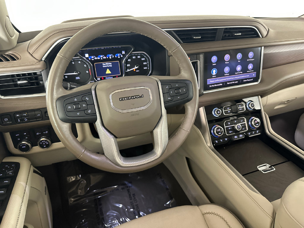 Used 2021 GMC Yukon XL Denali AWD/4WD image 23