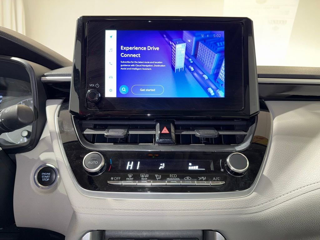 Certified 2023 Toyota Corolla Cross LE w/ Moonroof Package image 28