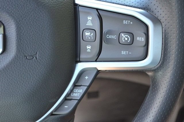 New 2026 RAM 5500 Tradesman AWD/4WD image 19