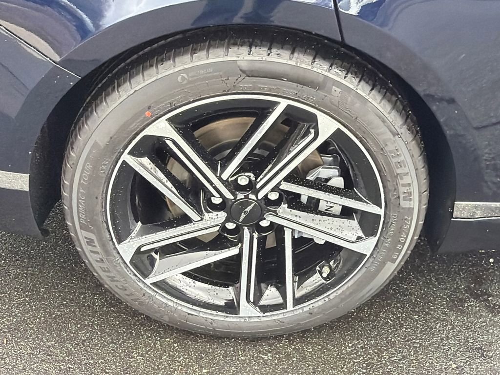 New 2026 Genesis G80 2.5T Advanced image 17