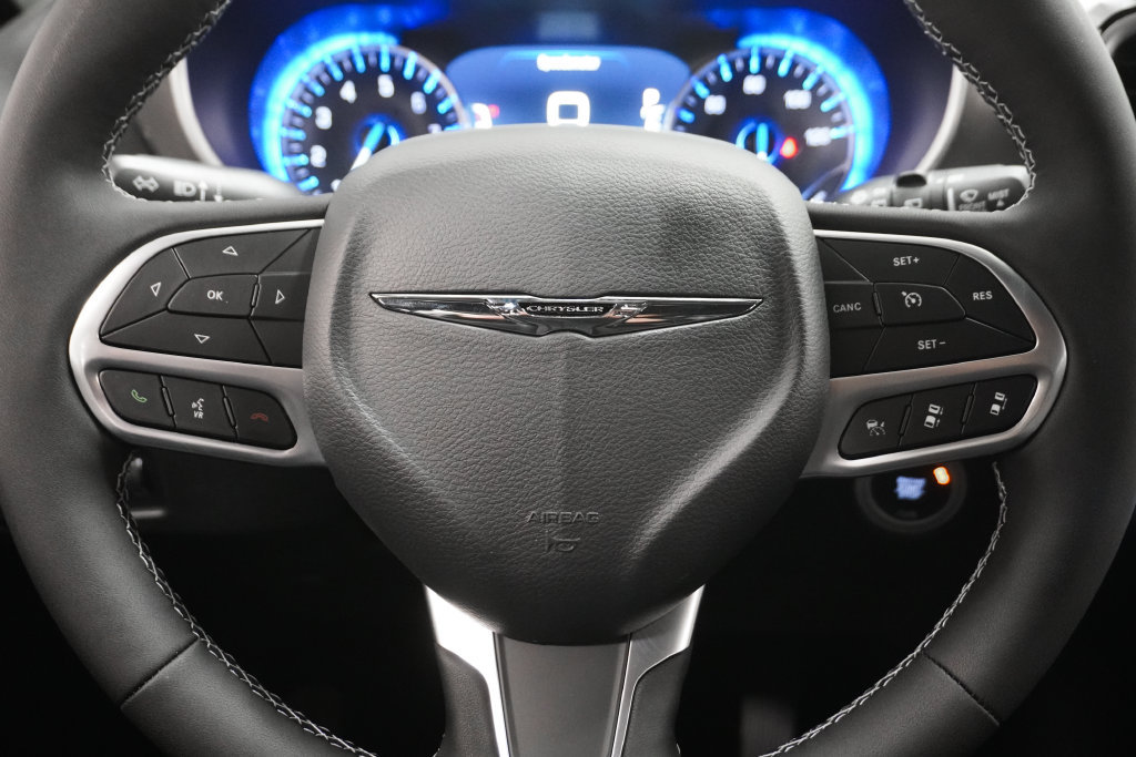 New 2026 Chrysler Voyager LX FWD image 14