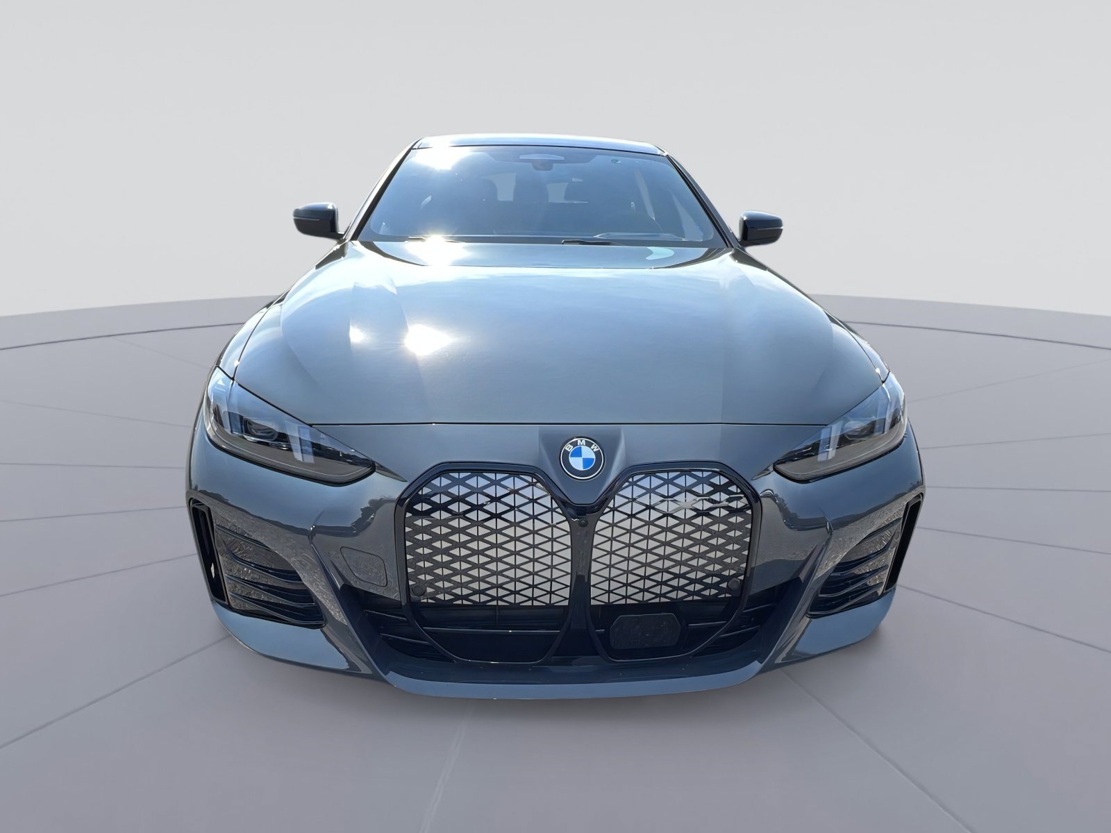 New 2026 BMW i4 xDrive40i w/ M Sport Package AWD/4WD image 8