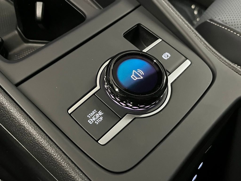 New 2025 Volkswagen Tiguan SE R-Line image 14