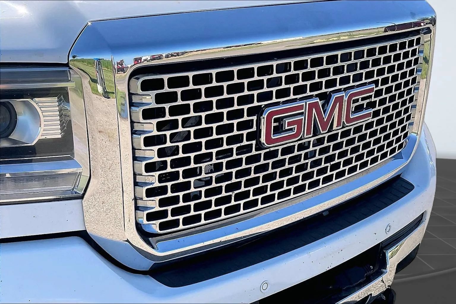 Used 2015 GMC Sierra 3500 Denali AWD/4WD image 37