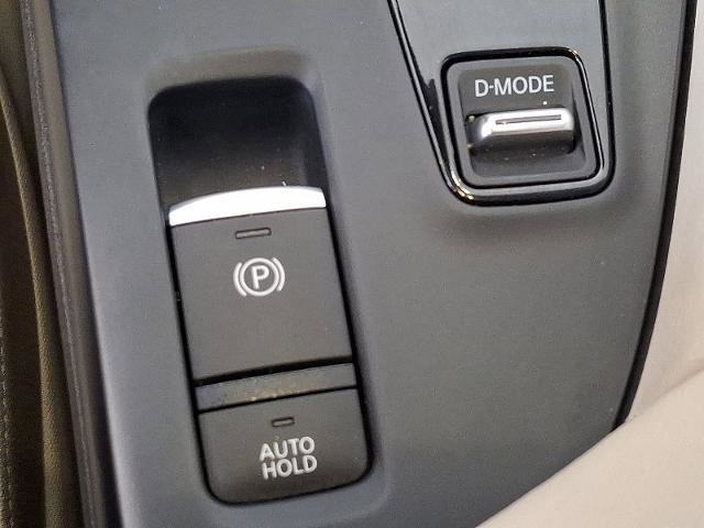 Certified 2019 INFINITI QX50 Luxe w/ Navigation Package image 24