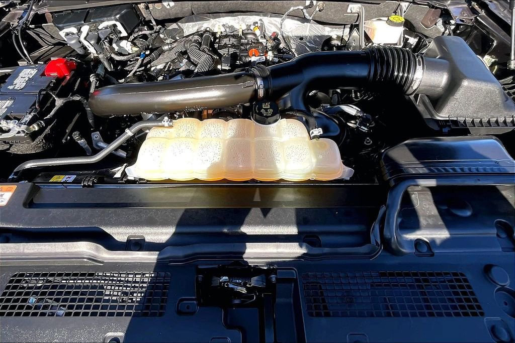 Certified 2024 Ford Expedition Platinum image 10