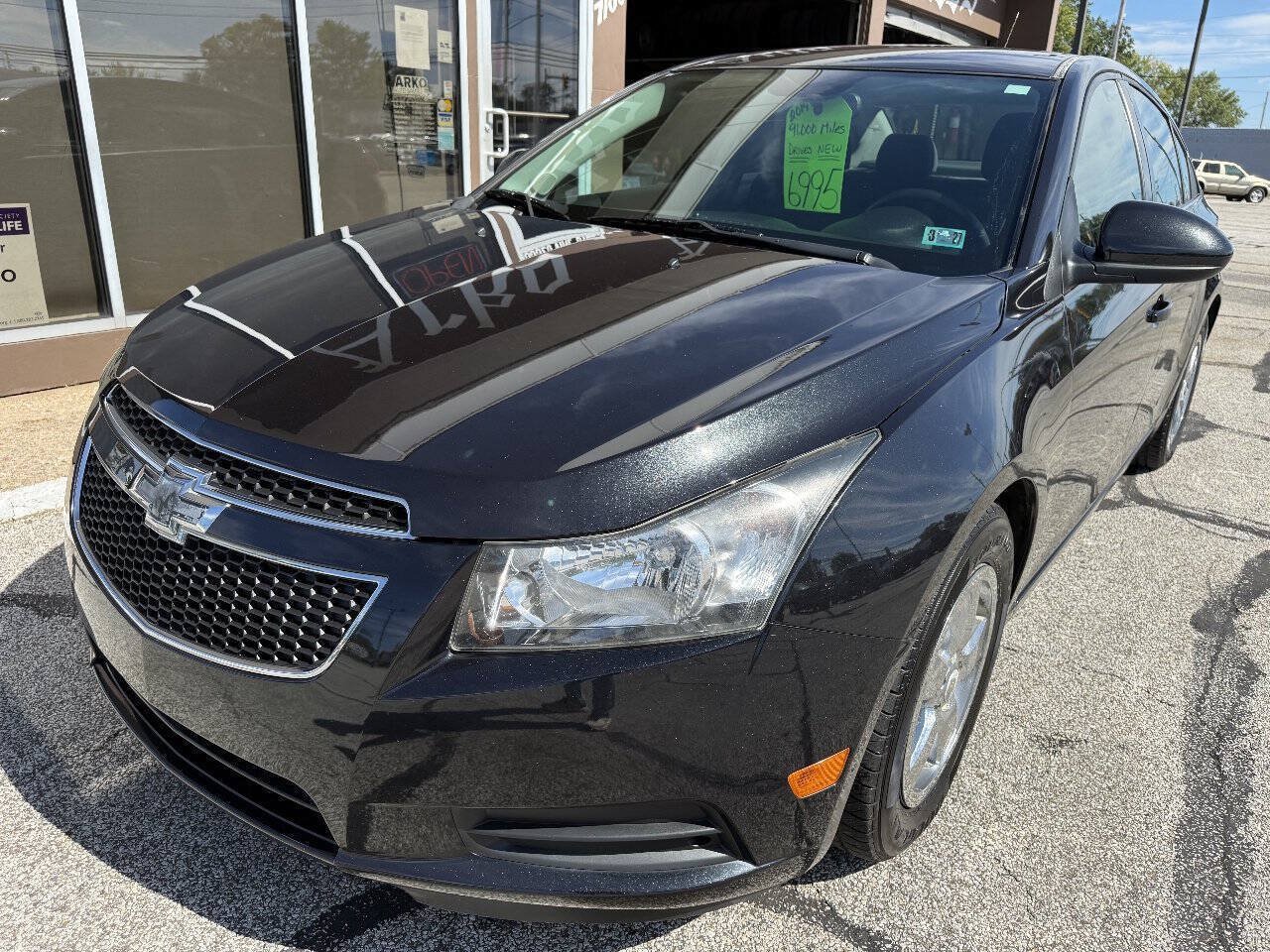 Used 2014 Chevrolet Cruze LT FWD image 1