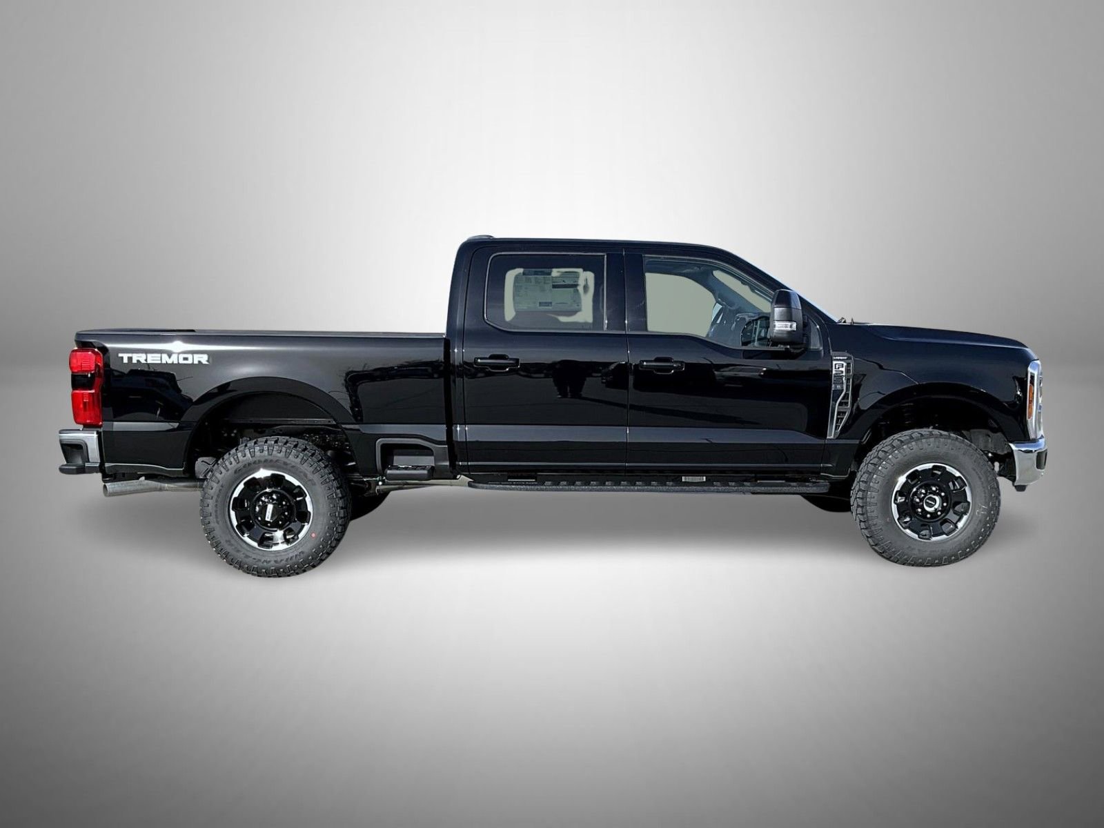 New 2026 Ford F250 Lariat w/ Tremor Off-Road Package image 4